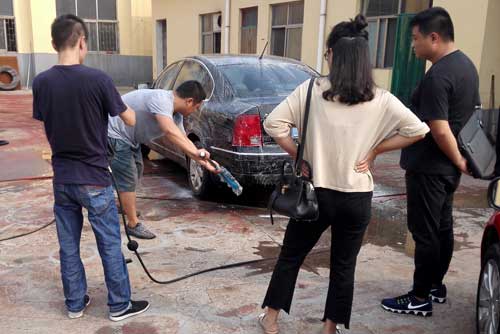山西運城客戶訂購4臺上門洗車機